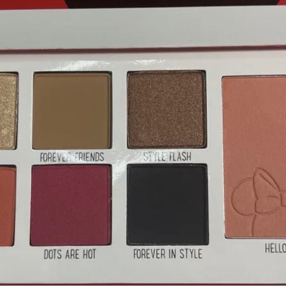 Dose of Colors Cosmetics ~ Disney Minnie Mouse Eyeshadow & Blush Palette - Picture 4 of 5